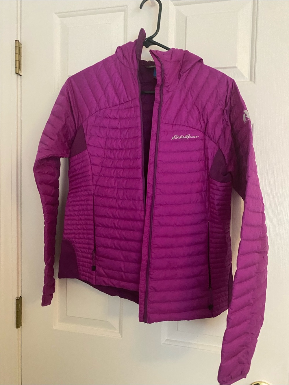 Eddie Bauer Women's Quilted Hooded Puffer Jacket - Fuchsia